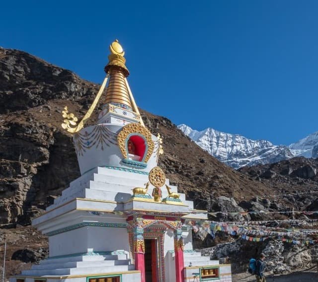 Chisapani Helambu Trek