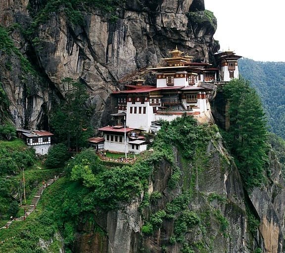 Chomolhari Trek