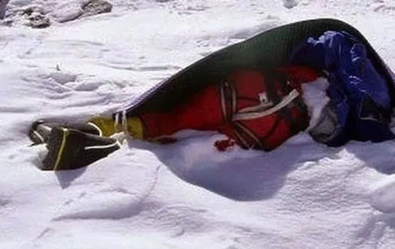 Everest Dead Bodies