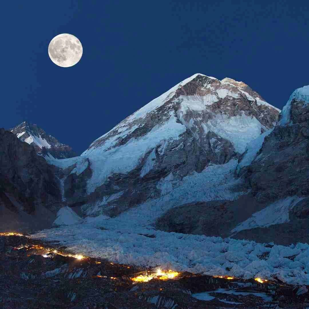 Everest Base Camp Luxury Trek