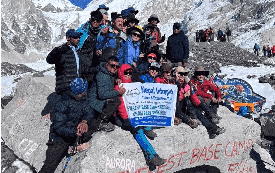 Nepal Trekking Guide Tipping 2026: Guides & Porters